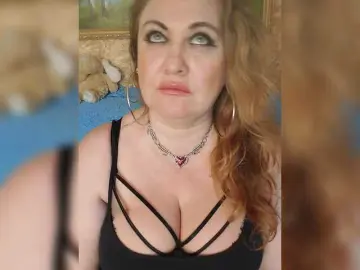 Milli1983  live sex cam