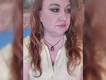 Milli1983  live sex cam