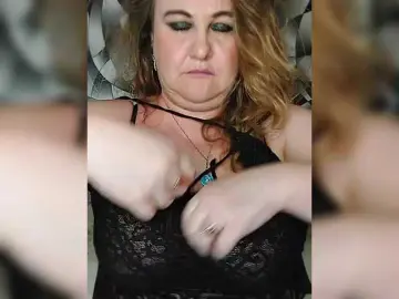 Milli1983  live sex cam