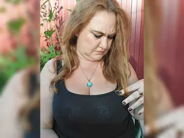Milli1983  live sex cam