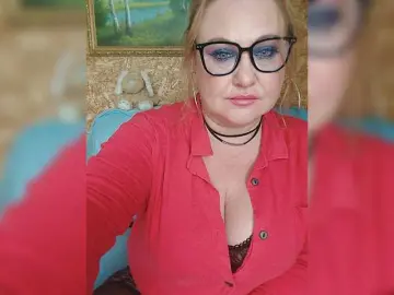 Milli1983  live sex cam