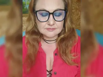 Milli1983  live sex cam