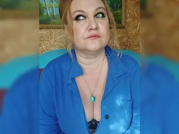 Milli1983  live sex cam