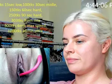 Teressaa  live sex cam