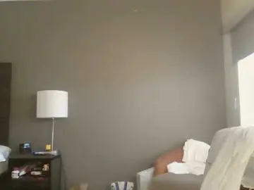 Adelaideskyy  live sex cam