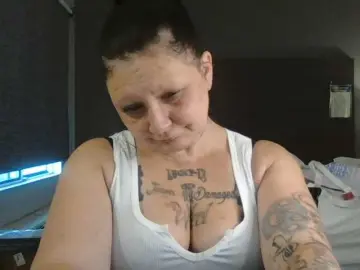 Adelaideskyy  live sex cam
