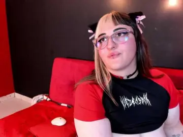 Gomory-kitty  live sex cam