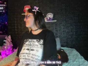 Gomory-kitty  live sex cam