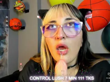 Gomory-kitty  live sex cam