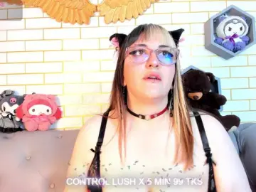 Gomory-kitty  live sex cam