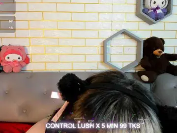 Gomory-kitty  live sex cam