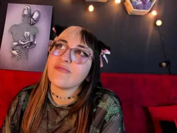 Gomory-kitty  live sex cam