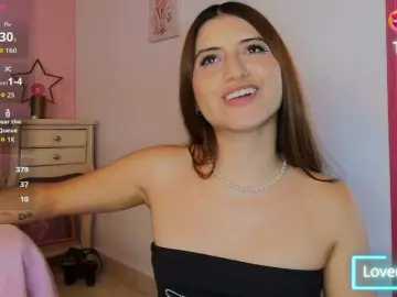 Lilith-rouse  live sex cam