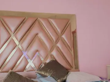 Lilith-rouse  live sex cam