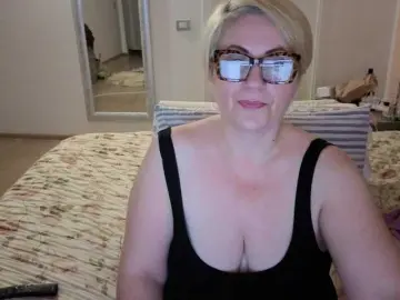 LuanaSexxxy  live sex cam