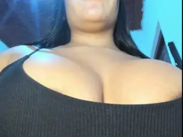 Marianadeepthoat  live sex cam