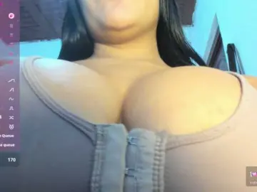 Marianadeepthoat  live sex cam