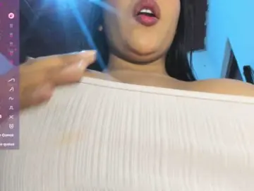 Marianadeepthoat  live sex cam