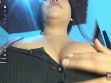 Marianadeepthoat  live sex cam
