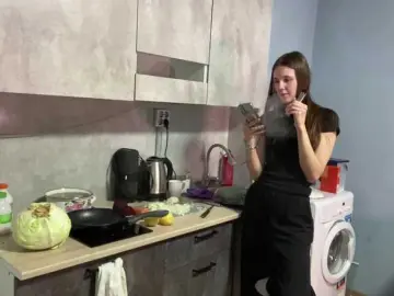 MiaRaen  live sex cam