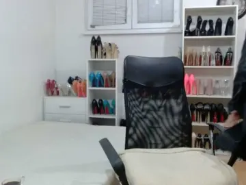 MisstressSabi  live sex cam