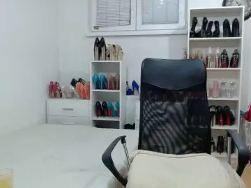 MisstressSabi  live sex cam