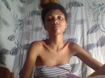 Monicaxa  live sex cam