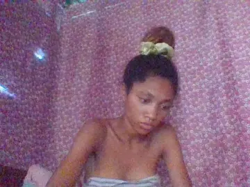 Monicaxa  live sex cam