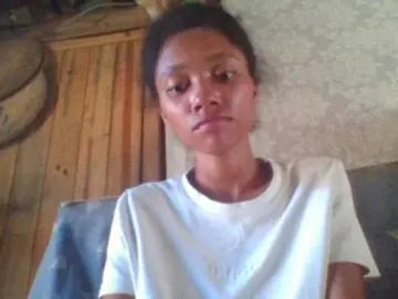 Monicaxa  live sex cam