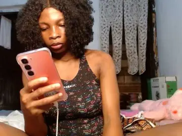 Pussyxxjuicy1  live sex cam