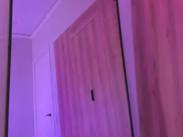 Ariyastar1  live sex cam