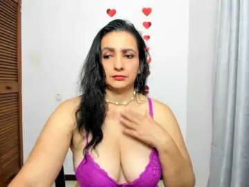 Sweetsofia5  live sex cam