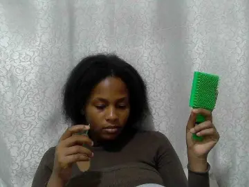 Caroldoly  live sex cam