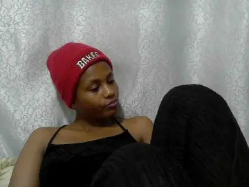 Caroldoly  live sex cam