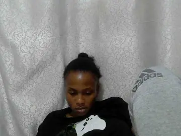 Caroldoly  live sex cam