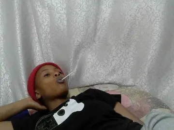 Caroldoly  live sex cam