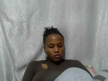 Caroldoly  live sex cam