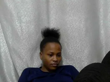 Caroldoly  live sex cam