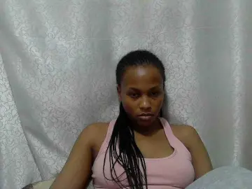 Caroldoly  live sex cam