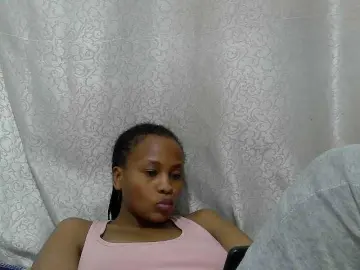 Caroldoly  live sex cam