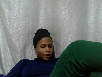 Caroldoly  live sex cam