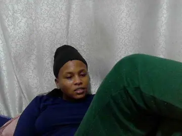 Caroldoly  live sex cam