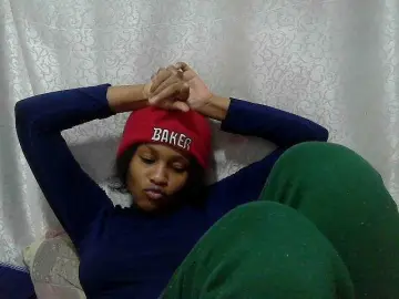 Caroldoly  live sex cam