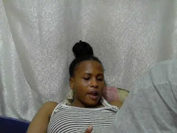 Caroldoly  live sex cam