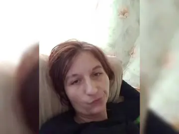 HannaOrutes  live sex cam