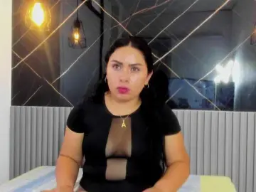 KarolReyes  live sex cam