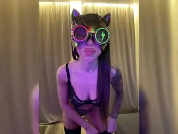 Kattrina  live sex cam