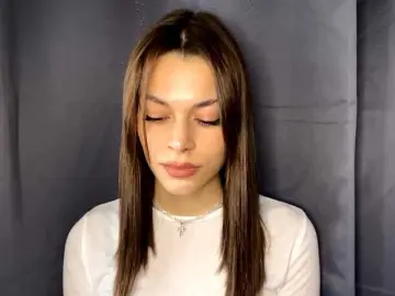 MaeNolder  live sex cam