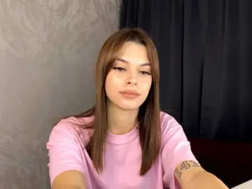 MaeNolder  live sex cam