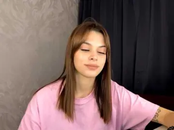 MaeNolder  live sex cam